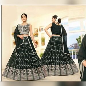 Elegant Large Black Embroidered Lehenga Choli Women's Skirt Set